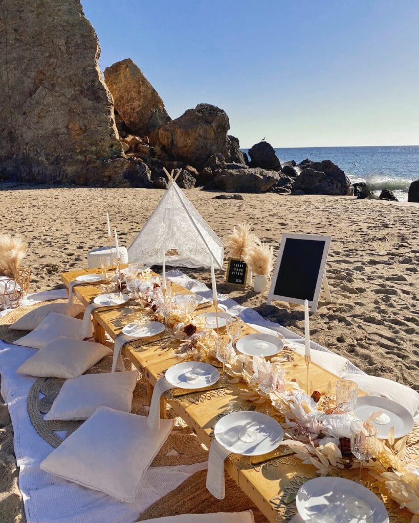 pop-up picnic set up in Malibu