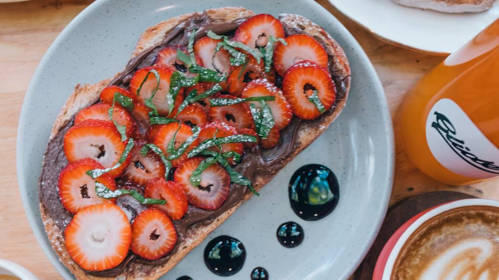 strawberry toast picnic sandwich