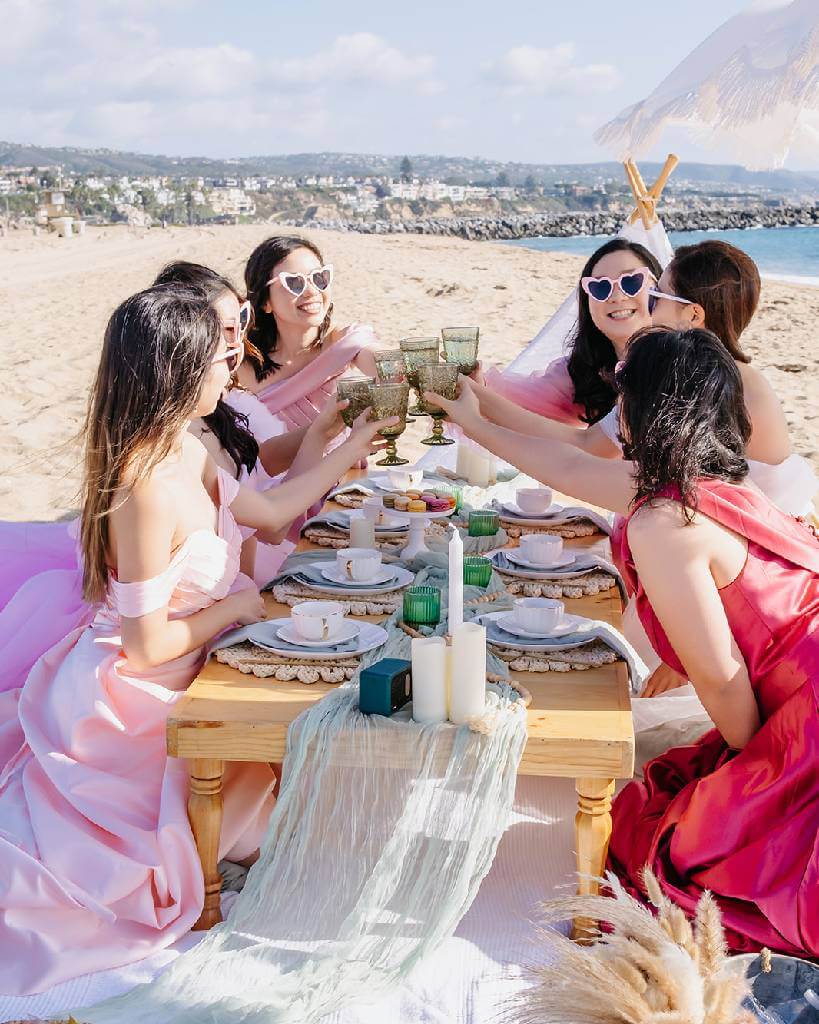 luxury pop up bridal party