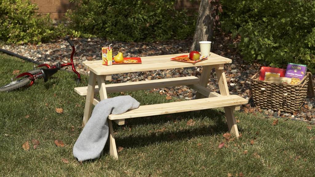 the best kids picnic tables