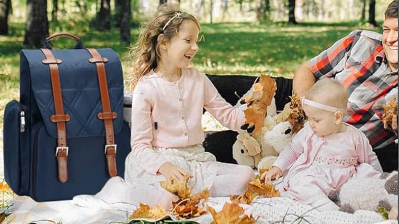 picnic backpack with family on blanket picnic backpack with family on blanket