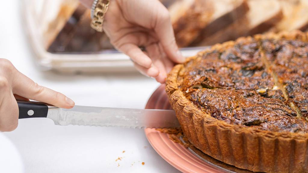 ©️ Picnic Makers - https://picnicmakers.com/ boho baby shower dessert