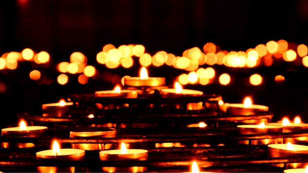 candlelight paddle team outing