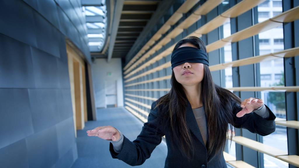 blindfold trust walk