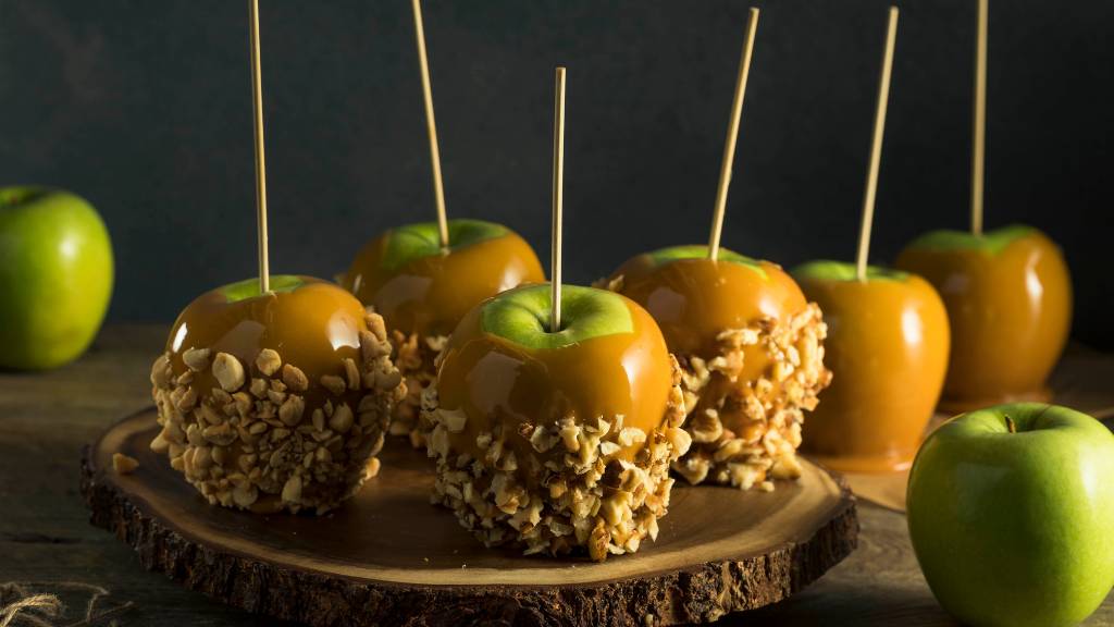 caramel apples