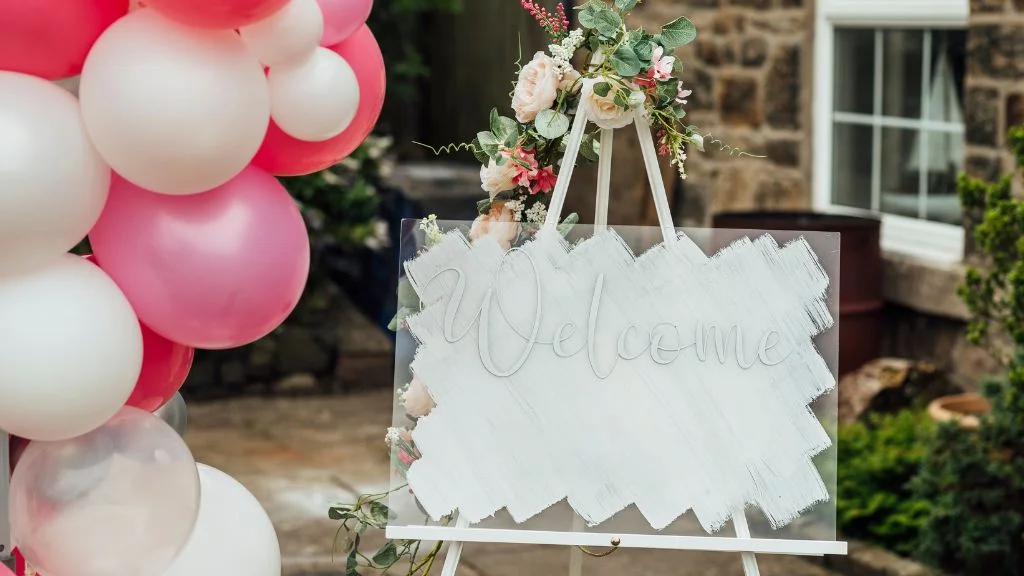 welcome-sign-wedding