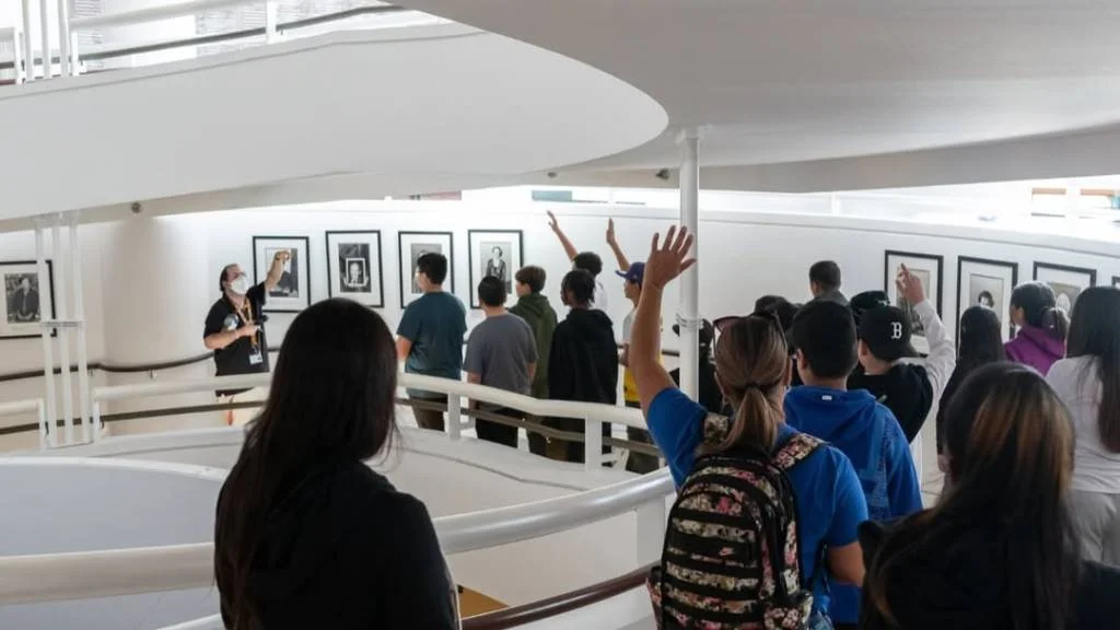 art lovers inside one of la’s best museums