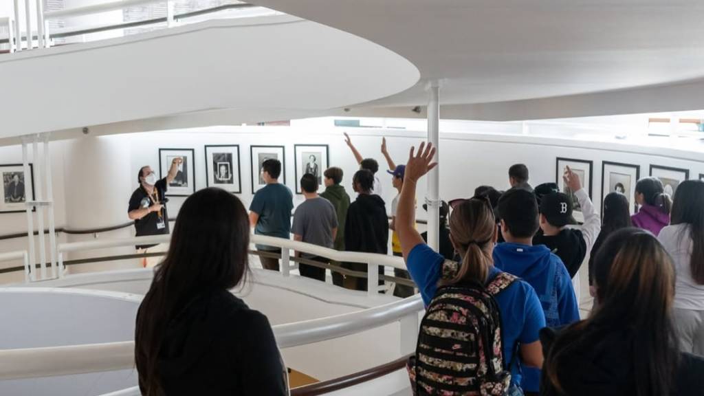art lovers inside one of la’s best museums