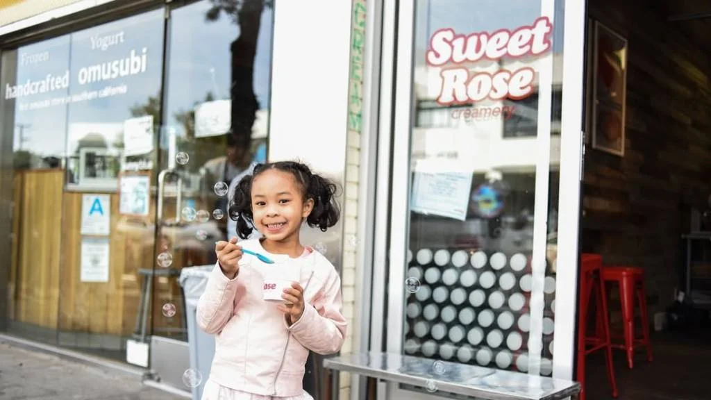 ice cream stop with kids