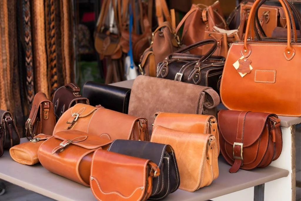 leather welcome bags for beach wedding