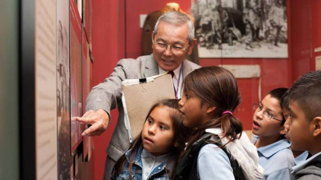 museum learning with kids