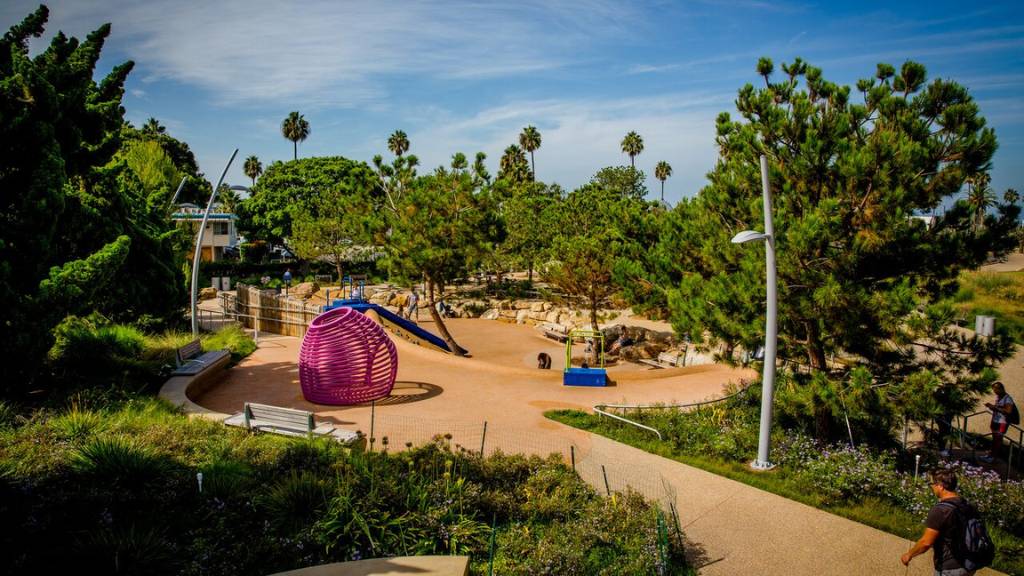 playground with open space