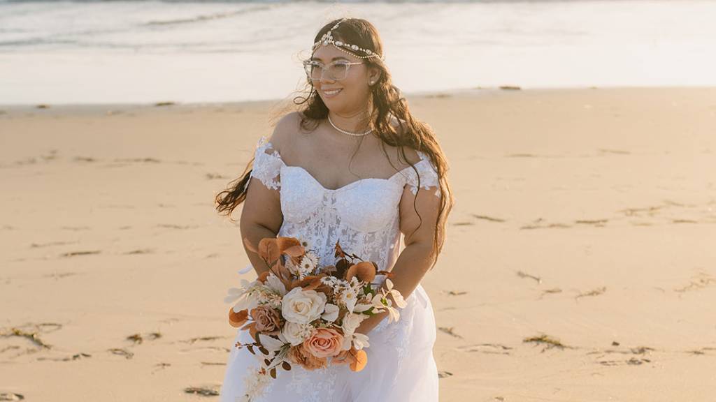 boho beach bride bouquet