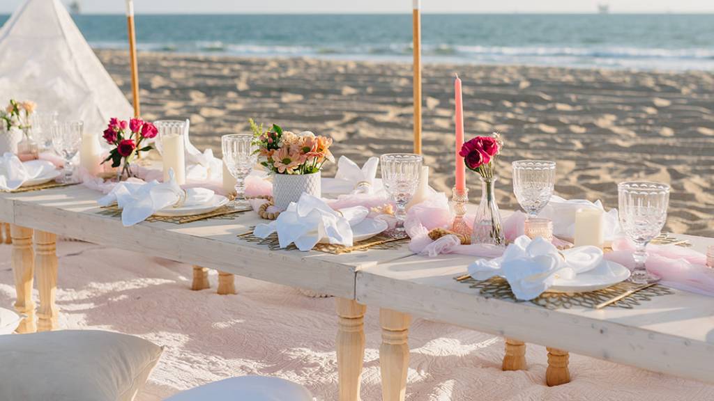 boho beach wedding table