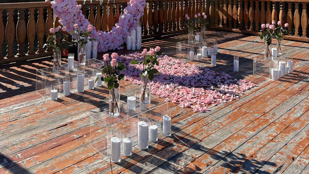 boho wedding altar decor