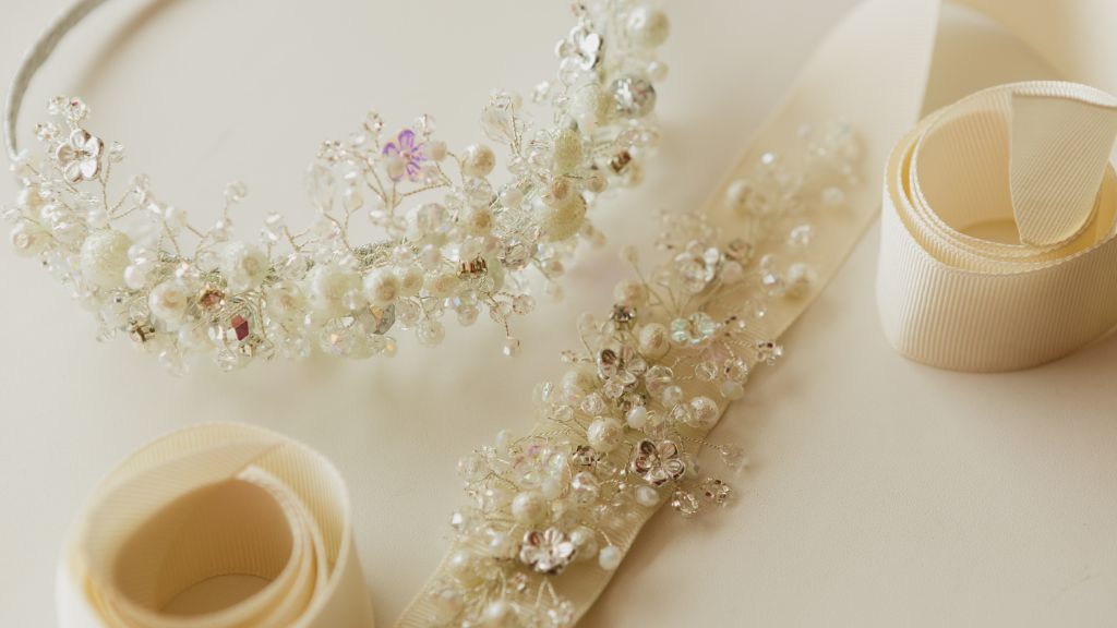 bridal hair accessories