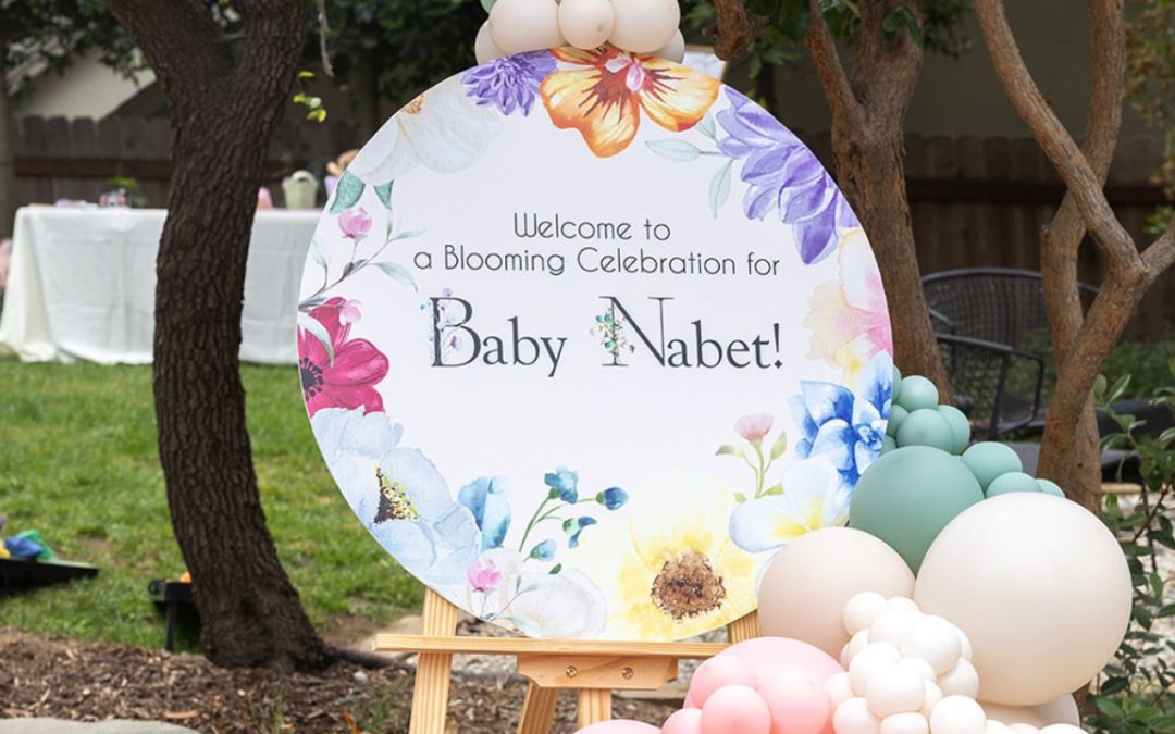 How to Congratulate Someone on a Baby Using Timeless Traditions