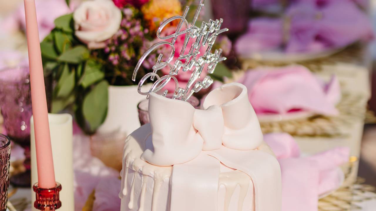 diamond-birthday-picnic-cake-pink-bow diamond birthday picnic cake with pink bow