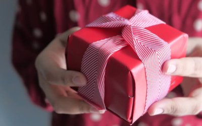 1 Year Anniversary Gift Magic for Him and Her
