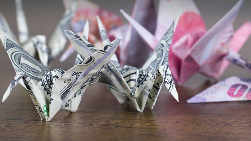 origami money cranes for gift