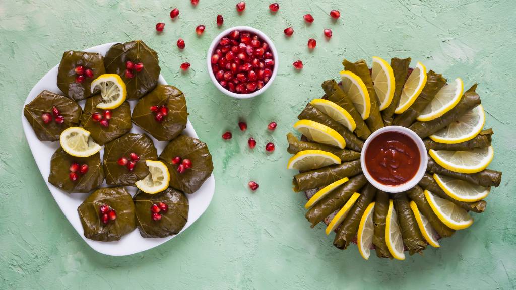 vegetarian picnic stuffed grape leaves
