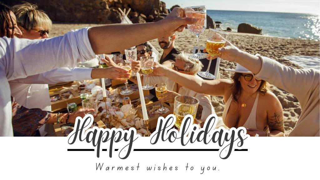©️ Picnic Makers - https://picnicmakers.com/ happy holidays beach toast