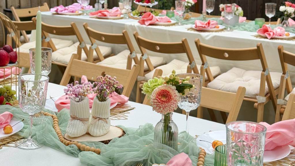 tablescape baby booties