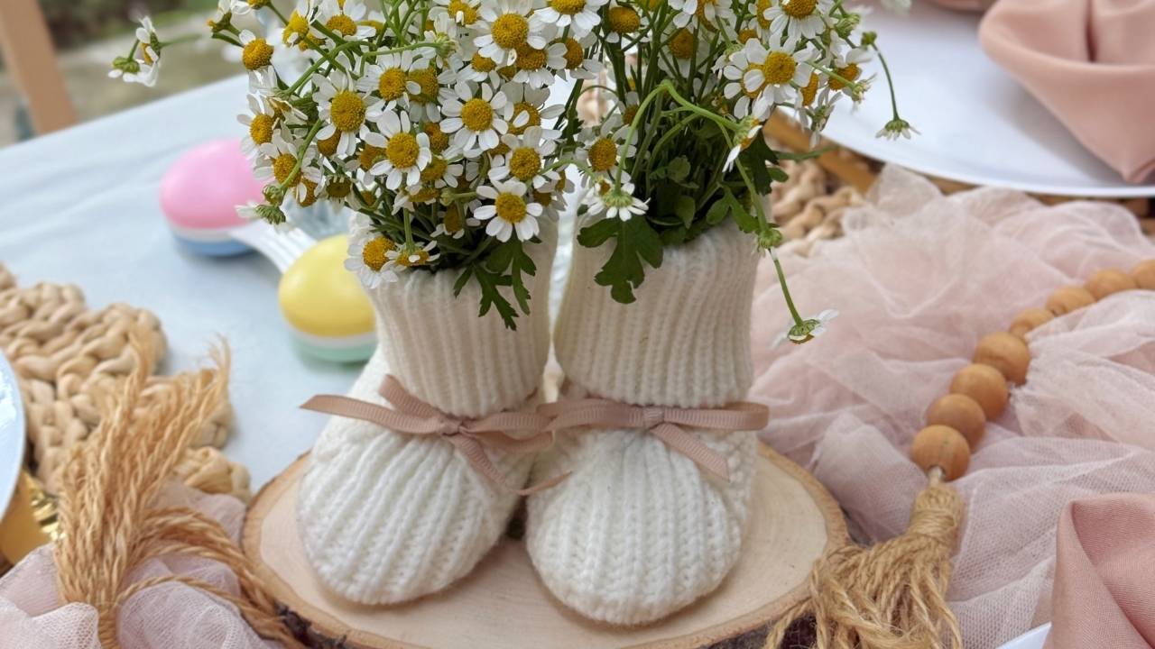 baby shower centerpiece etiquette