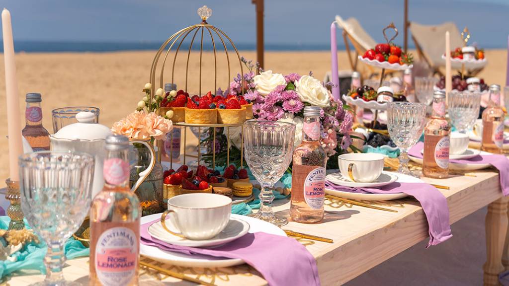 © Picnic Makers - https://picnicmakers.com/ first birthday tea party