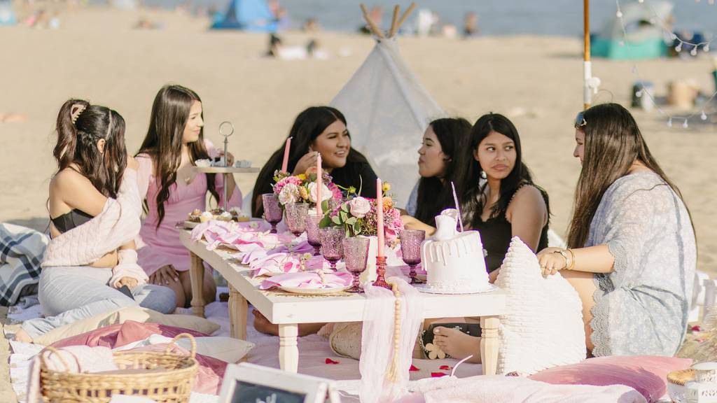 beach picnic teens