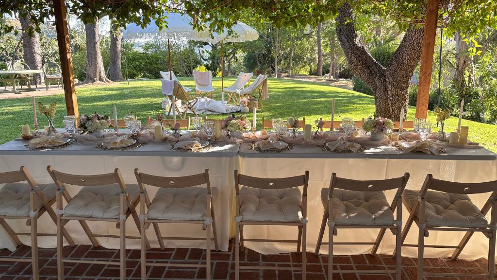 garden dinner table for tween birthday