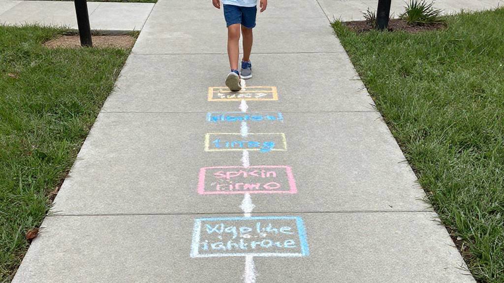 kids hopscotch game
