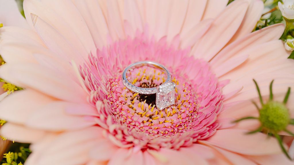 rent jewelry